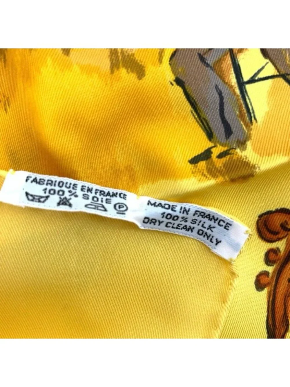 Hermes Carre 90 Concerto Scarf Yellow - Picture 7 of 7